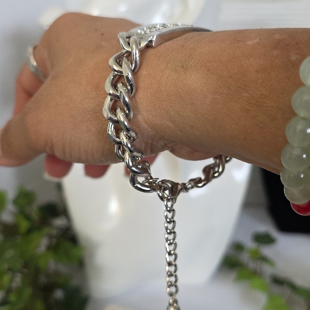 Silver Chunky Cuban Link ID Style Bracelet " Trust No B*tch" - Picture 6 of 7